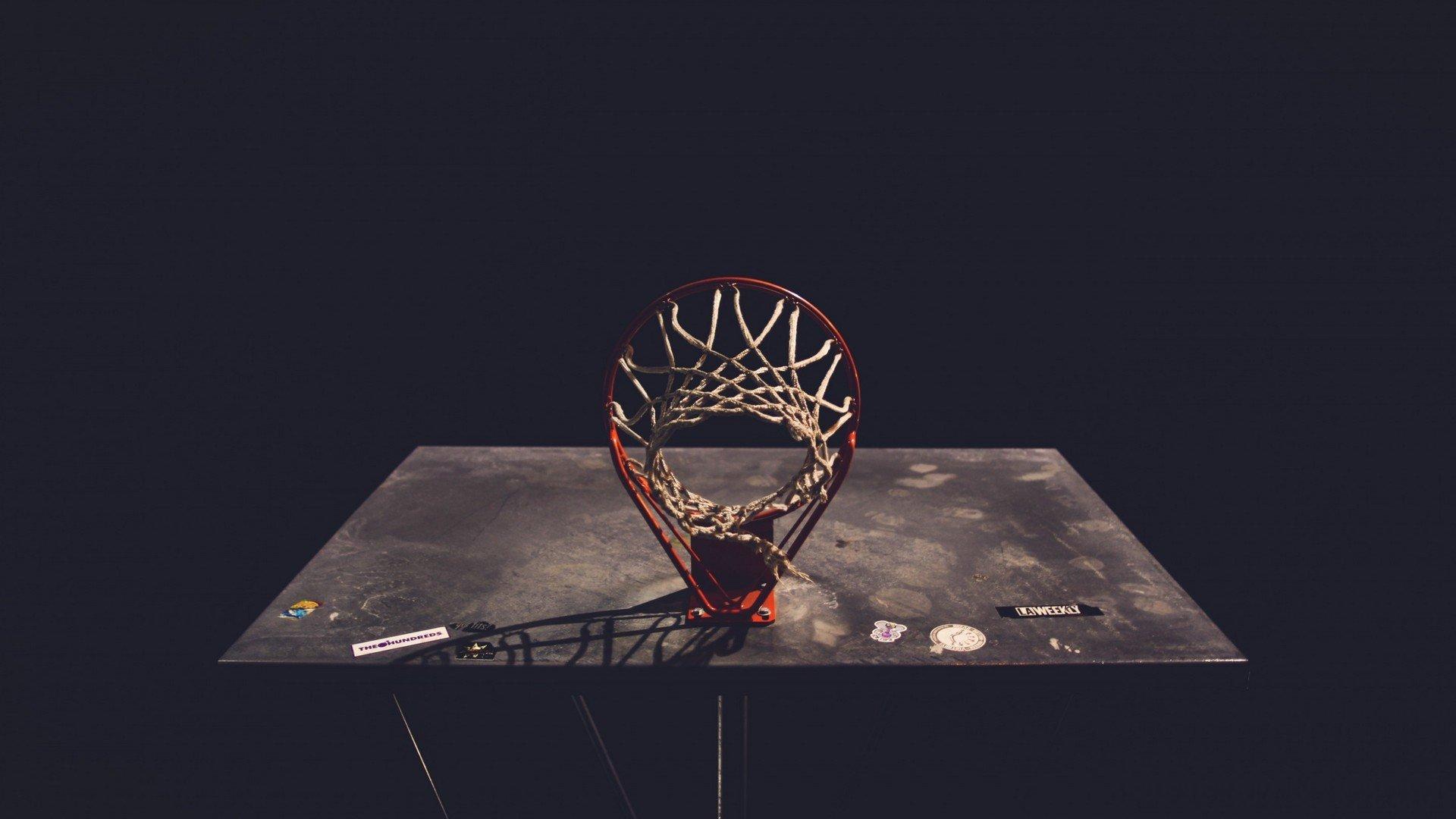 转会市场风云再起，豪门争夺战引爆夏窗热潮