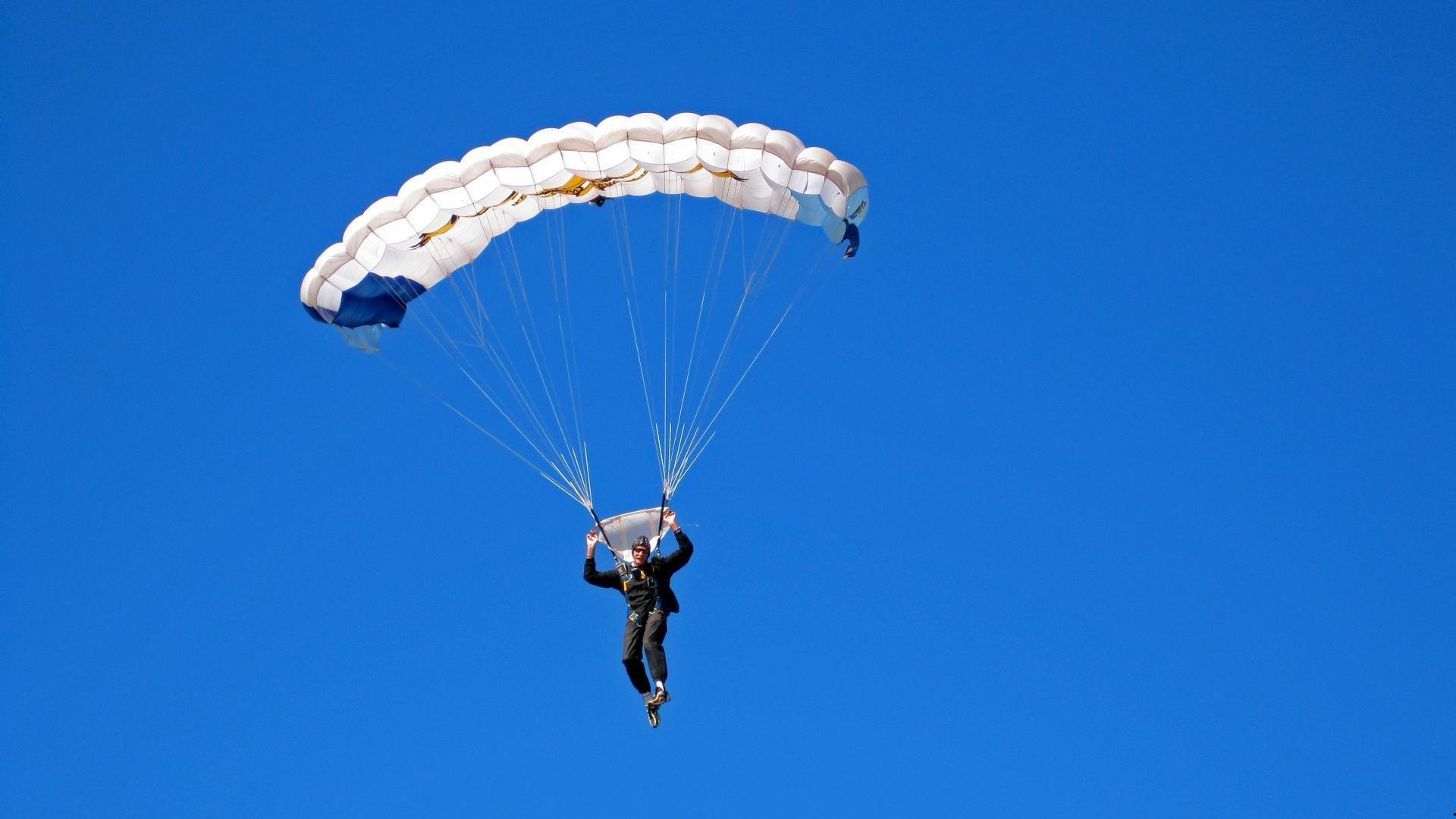 全国街舞大赛巅峰对决 新生代舞者闪耀舞台